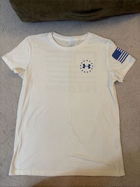 Under Armour White Short-Sleeve Tee with Blue Logo and Flag